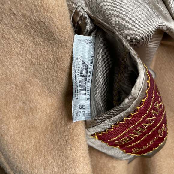 Vintage Graham & Gunn “Beacon Hill Collection” Camel Coat – Union Made in USA - Picture 6 of 8